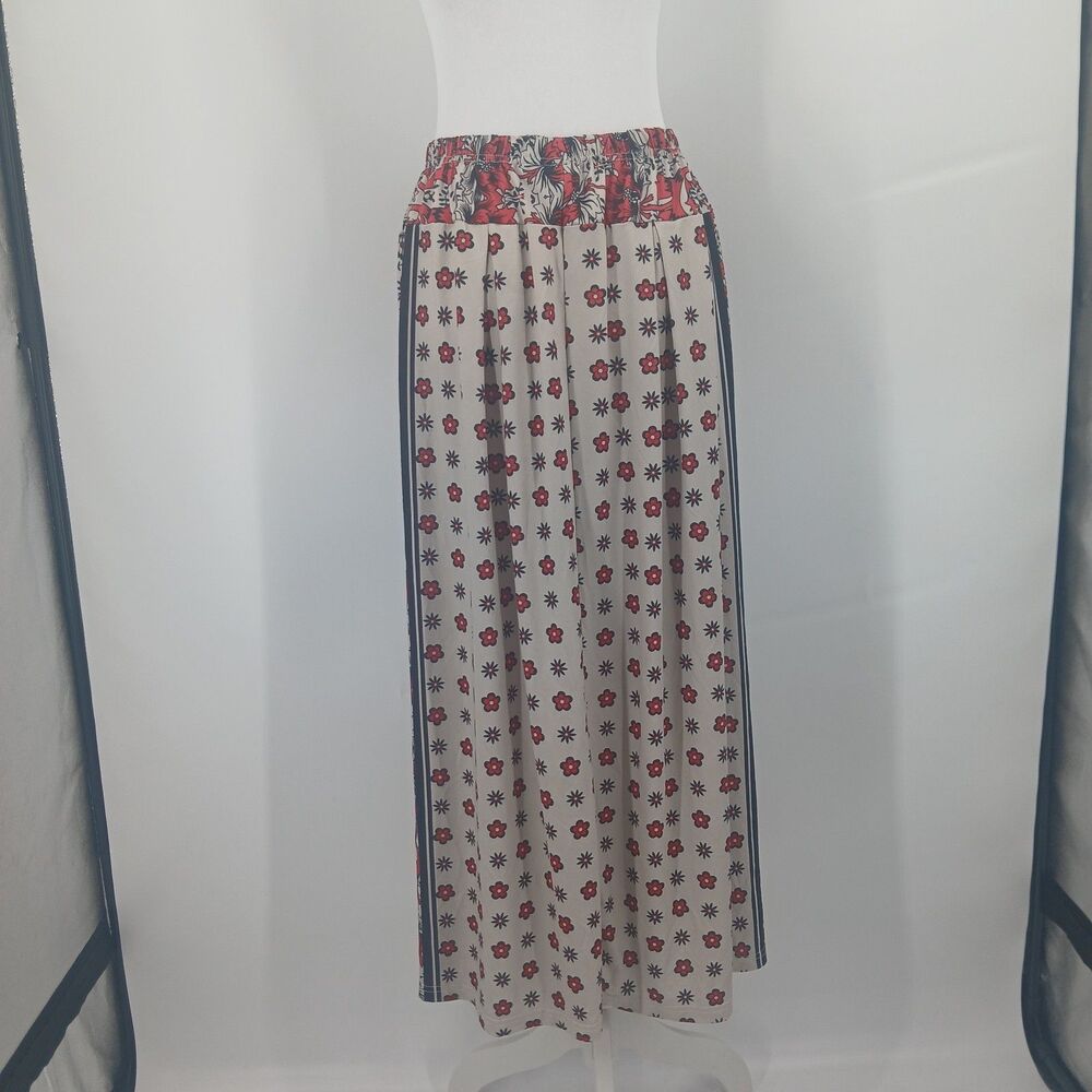 womans metrowear size large maxi skirt red and cream floral paisley teacher